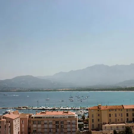 Duplex Vue Imprenable Sur Le Golfe Et La Citadelle, Centre Calvi (Corsica)