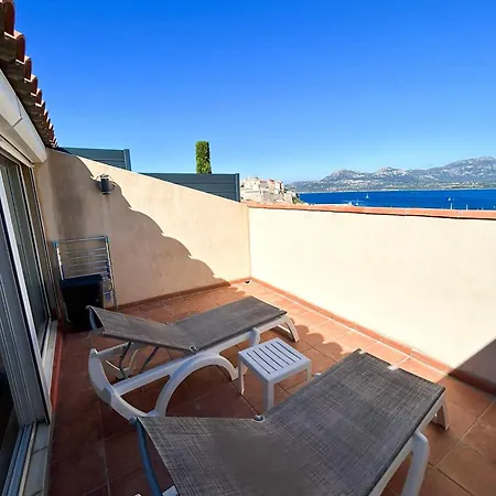 Duplex Vue Imprenable Sur Le Golfe Et La Citadelle, Centre Calvi (Corsica)