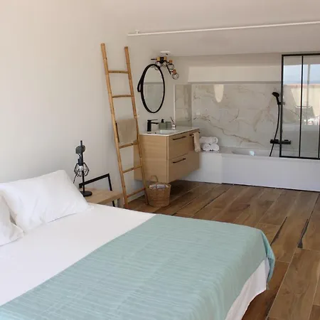Duplex Vue Imprenable Sur Le Golfe Et La Citadelle, Centre * Calvi (Corsica)